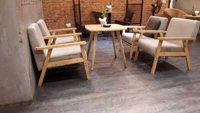 Quán Aroi Dessert Cafe