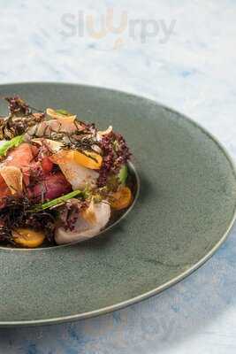 Tanh Tách - Seafood Society