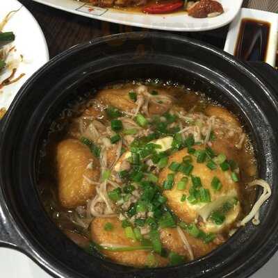 Quán Ăn Hong Kong Luk Chew - Cha Chaan Teng