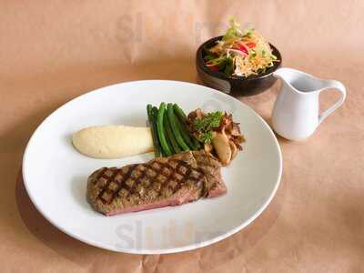 El Vino Wine & Restaurant