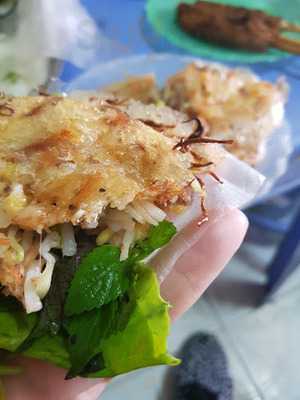 Cô Minh - Bánh Xèo