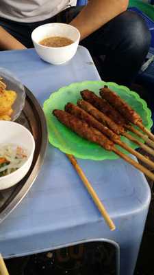 Cô Minh - Bánh Xèo