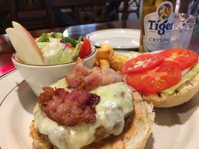 Nhà Hàng Cowboy Jack's - American Dining