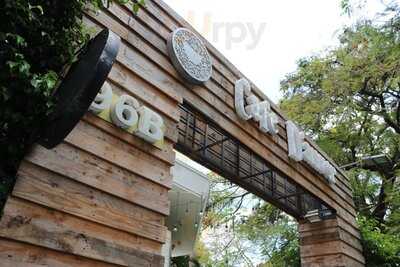 D'anver Coffee & Lounge