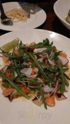 Basta Hiro Hai Bà Trưng