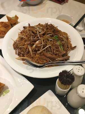 Nhà Hàng Tung Garden