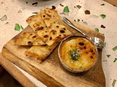 Pizza 4p's Vo Van Kiet