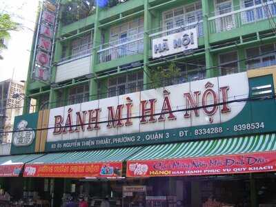 Tiệm Bánh Mì Hà Nội