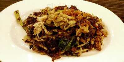 Lion City Cafe & Restaurant