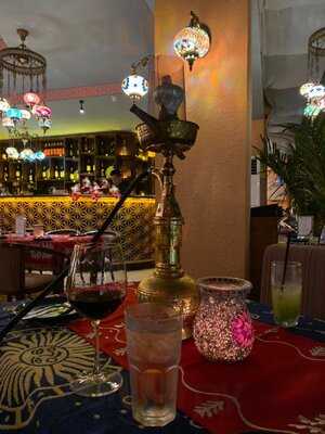 Amun Restaurant & Lounge