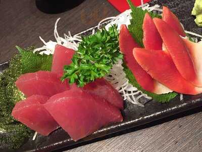 La Phong Sushi House