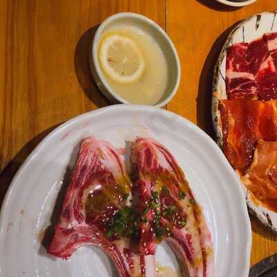 Gyu Shige Ngưu Phồn