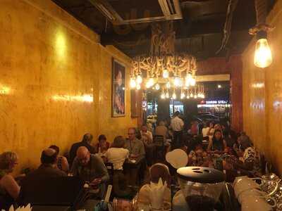 Nhà Hàng Mr Ho Bistro