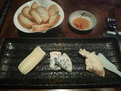 Nhà Hàng & Bar Monde