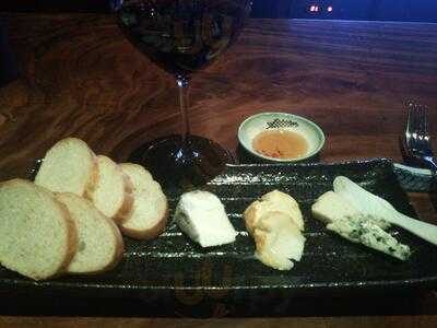 Nhà Hàng & Bar Monde