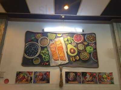 Let's Poke - Healthy Hawaiian Sashimi