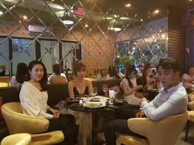 G5 Restaurant & Lounge