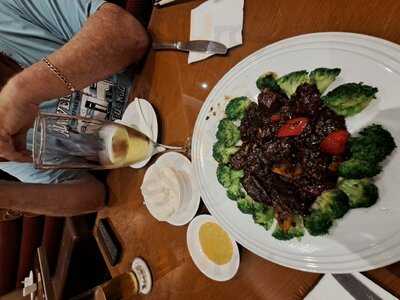 Nhà Hàng Ngân Đình Sài Gòn