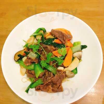 Tam Hao Handpull Noodles