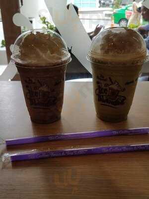 The Coffee Bean & Tea Leaf