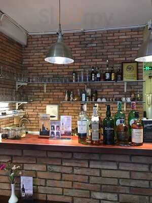 Casablanca Restolounge’n Bar