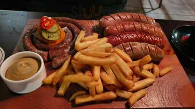 Belgo Belgian Craft Beer Brewery - Le Ngo Cat