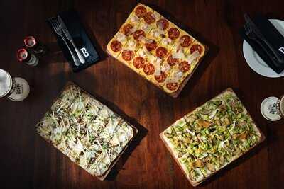 Belgo Belgian Craft Beer Brewery - Le Ngo Cat