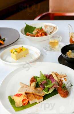 Reflections Restaurant