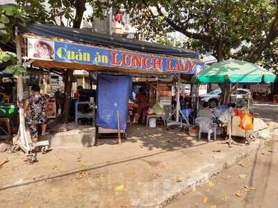 The Lunch Lady (nguyen Thi Thanh)