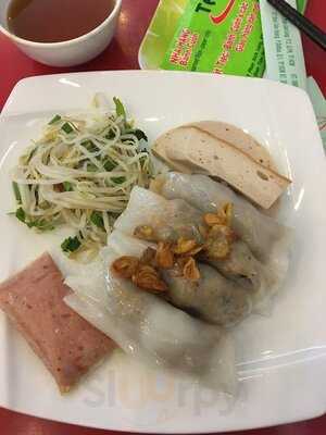 Banh Cuon Tay Ho