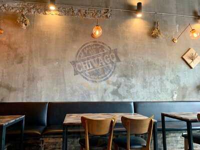 Nhà Hàng Gà Gán Hàn Quốc Chivago