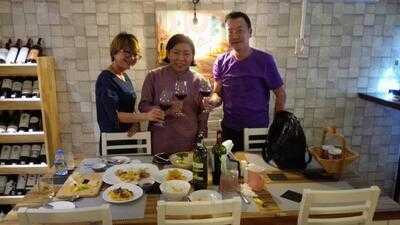 Nhà Hàng Sofia House Wine Bar