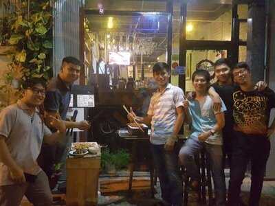 Nhà Hàng Sofia House Wine Bar