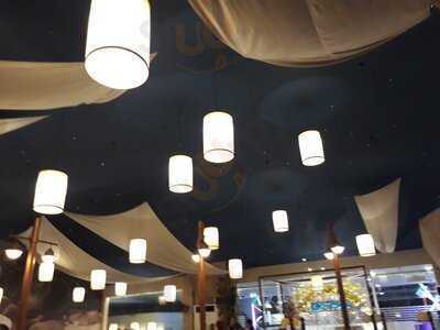 Ngoc Suong Ben Thuyen Restaurant