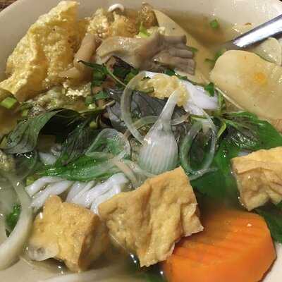 Hủ Tiếu Chay Cây Đề