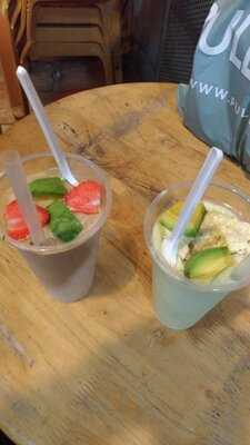 Banana’s Juice Shop