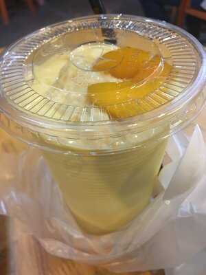 Banana’s Juice Shop