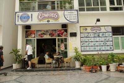 Edwards Bistro