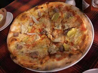 365 Degrees Pizzaria And Bar