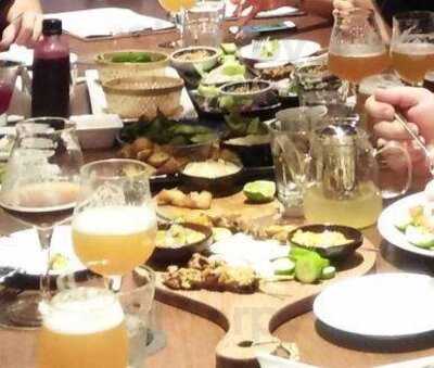 Quán Bia Lac Brewing Co