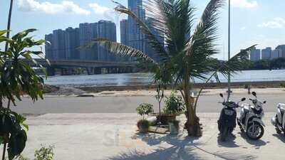 River View Restaurant And Coffee