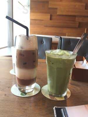 Ministry Of Foods / Japanese Cafe Mof