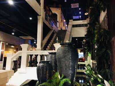 Hẻm 12 - Món Ngon Đường Phố