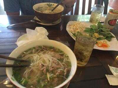 Phố Nhỏ - Phở Thìn