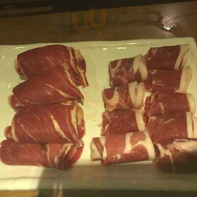 Ba Con Cuu Cao Thang