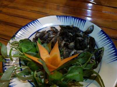 Nhà Hàng Cơm Bác Cả