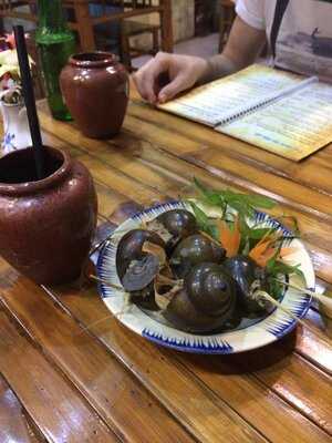 Nhà Hàng Cơm Bác Cả