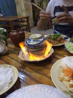 Nhà Hàng Cơm Bác Cả