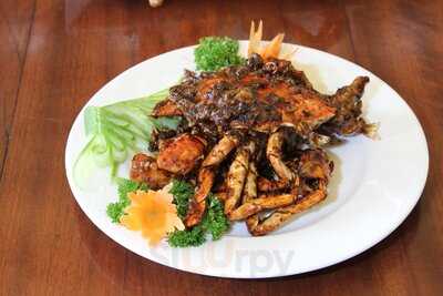 Nhà Hàng Vương Quốc Tôm