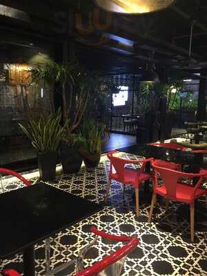 Nhà Hàng Ngon Asia House